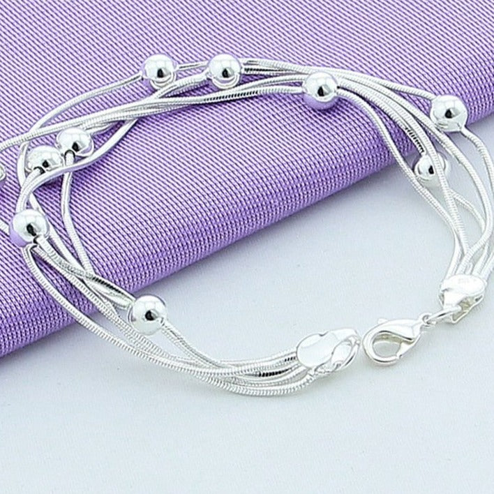 Bransoletka typu charms