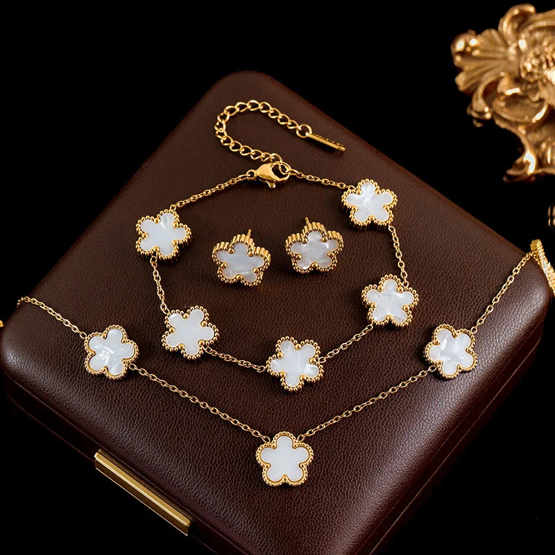 Elegancki zestaw biżuterii