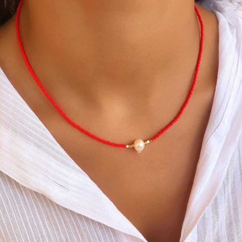 Kolorowy naszyjnik typu choker