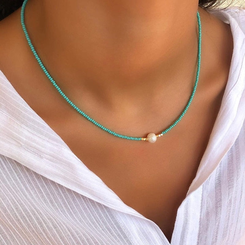 Kolorowy naszyjnik typu choker